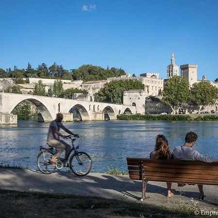 Le Studio De L'Atelier D'Artiste Apartment Avignon Bagian luar foto